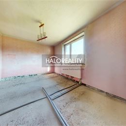Predaj, rodinný dom Pohronská Polhora - ZNÍŽENÁ CENA - EXKLUZÍVNE HALO REALITY