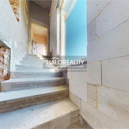 Predaj, rodinný dom Pohronská Polhora - ZNÍŽENÁ CENA - EXKLUZÍVNE HALO REALITY