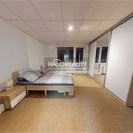 Predaj, trojizbový byt Liptovský Peter - ZNÍŽENÁ CENA - EXKLUZÍVNE HALO REALITY