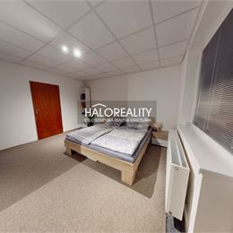 Predaj, trojizbový byt Liptovský Peter - ZNÍŽENÁ CENA - EXKLUZÍVNE HALO REALITY