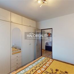 Predaj, trojizbový byt Borský Svätý Jur - ZNÍŽENÁ CENA - EXKLUZÍVNE HALO REALITY + VIDEOOBHLIADKA