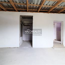 Predaj, obchodný priestor Štúrovo, v blízkosti centra - EXKLUZÍVNE HALO REALITY
