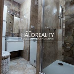 REZERVOVANÉ - Predaj, trojizbový byt Moldava nad Bodvou - ZNÍŽENÁ CENA - EXKLUZÍVNE HALO REALITY