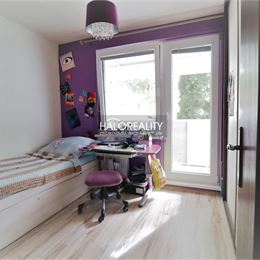 Predaj, trojizbový byt Nové Zámky, kompletná rekonštrukcia