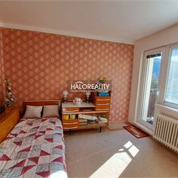 Predaj, trojizbový byt Kremnica, s balkónom - EXKLUZÍVNE HALO REALITY