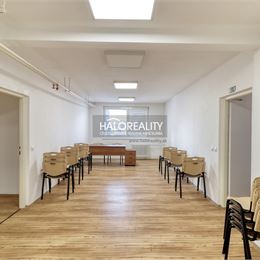 Predaj, administratívny priestor Vrbové - družstevný - EXKLUZÍVNE HALO REALITY