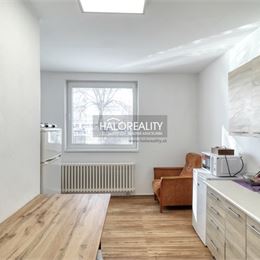 Predaj, administratívny priestor Vrbové - družstevný - EXKLUZÍVNE HALO REALITY