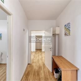 Predaj, administratívny priestor Vrbové - družstevný - EXKLUZÍVNE HALO REALITY