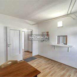 Predaj, administratívny priestor Vrbové - družstevný - EXKLUZÍVNE HALO REALITY