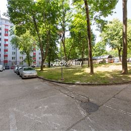 Predaj, garsónka Bratislava Nové Mesto, Pri Račianskom mýte - EXKLUZÍVNE HALO REALITY