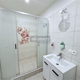 Predaj, rodinný dom Bystričany, Chalmová - EXKLUZÍVNE HALO REALITY