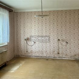 Predaj, rodinný dom Sása - ZNÍŽENÁ CENA