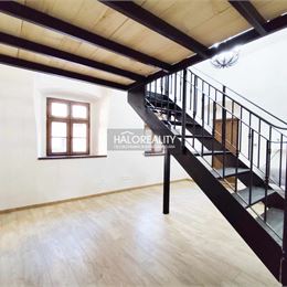 Predaj, apartmán Banská Štiavnica, v historickom centre