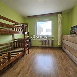 REZERVOVANÉ - Predaj, trojizbový byt Banská Štiavnica - EXKLUZÍVNE HALO REALITY