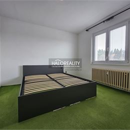 REZERVOVANÉ - Predaj, trojizbový byt Banská Štiavnica - EXKLUZÍVNE HALO REALITY