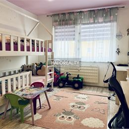 Predaj, trojizbový byt Lučenec, Ulica J.Vargu - EXKLUZÍVNE HALO REALITY