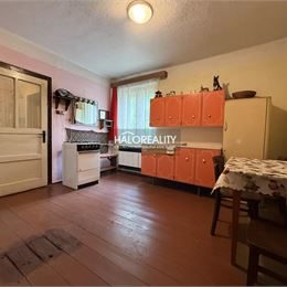 Predaj, rodinný dom Hul - EXKLUZÍVNE HALO REALITY