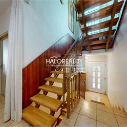 Predaj, rodinný dom Hnúšťa, Budovateľov - EXKLUZÍVNE HALO REALITY