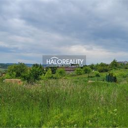 Predaj, pozemok pre rodinný dom 318 m² Nitra, s projektom RD a právoplatným stavebným povolením - EXKLUZÍVNE