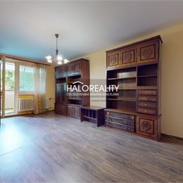 Predaj, trojizbový byt Rožňava, J. A. Komenského - EXKLUZÍVNE HALO REALITY