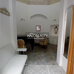 Predaj, dvojizbový byt Rožňava, s možnosťou 3 izby, s nádychom histórie