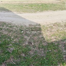 Predaj, pozemok pre rodinný dom 615 m² Červeník