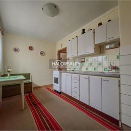 Predaj, dvojizbový byt Madunice, výmera 67 m², so záhradkou - EXKLUZÍVNE HALO REALITY