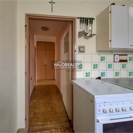 Predaj, dvojizbový byt Madunice, výmera 67 m², so záhradkou - EXKLUZÍVNE HALO REALITY