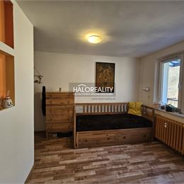 REZERVOVANÉ - Predaj, dvojizbový byt Banská Štiavnica - EXKLUZÍVNE HALO REALITY
