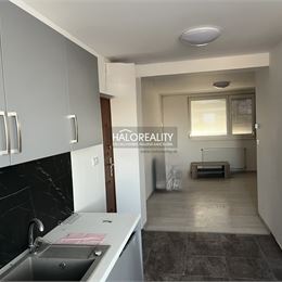 Predaj, trojizbový byt Veľké Úľany, Nový Dvor - ZNÍŽENÁ CENA