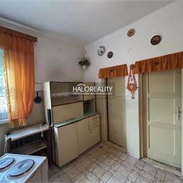 Predaj, rodinný dom Zemianske Kostoľany - EXKLUZÍVNE HALO REALITY