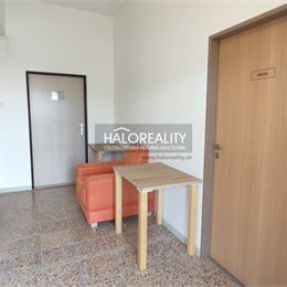 Predaj, administratívny priestor Chudá Lehota, s pozemkom - ZNÍŽENÁ CENA - EXKLUZÍVNE HALO REALITY