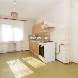 Predaj, dvojizbový byt Valaská