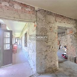 REZERVOVANÉ - Predaj, rodinný dom Dubové, Dubové - EXKLUZÍVNE HALO REALITY