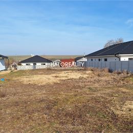 Predaj, pozemok pre rodinný dom 885 m² Horná Krupá - EXKLUZÍVNE HALO REALITY