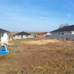 Predaj, pozemok pre rodinný dom 885 m² Horná Krupá - EXKLUZÍVNE HALO REALITY