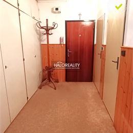 Predaj, dvojizbový byt Holíč