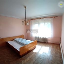 Predaj, rodinný dom Želovce, s veľkou záhradou