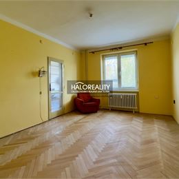 Predaj, dvojizbový byt Nové Zámky, priamo v CENTRE mesta