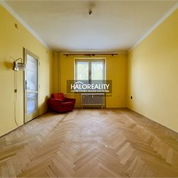 Predaj, dvojizbový byt Nové Zámky, priamo v CENTRE mesta
