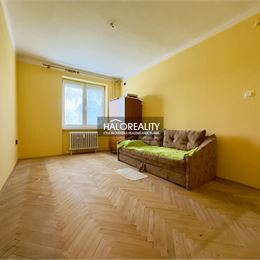 Predaj, dvojizbový byt Nové Zámky, priamo v CENTRE mesta