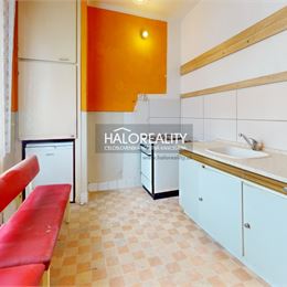 Predaj, trojizbový byt Lučenec, centrum - EXKLUZÍVNE HALO REALITY