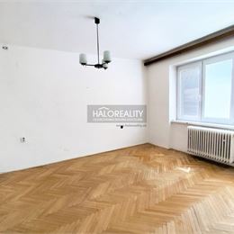 REZERVOVANÉ - Predaj, dvojizbový byt Žiar nad Hronom, Centrum I, Jiráskova - EXKLUZÍVNE HALO REALITY