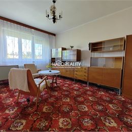 Predaj, trojizbový byt Štúrovo