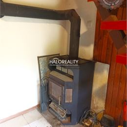 Predaj, chalupa Budmerice, PRIEHRADA - ZNÍŽENÁ CENA - EXKLUZÍVNE HALO REALITY