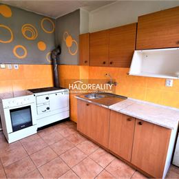 REZERVOVANÉ - Predaj, trojizbový byt Partizánska Ľupča - ZNÍŽENÁ CENA
