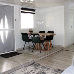 Predaj, rodinný dom Nové Zámky, mobilný dom trojizbový 46 m²