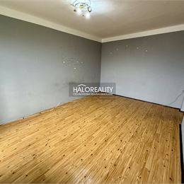 Predaj, trojizbový byt Tornaľa