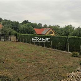 Predaj, pozemok pre rodinný dom 546 m² Vozokany
