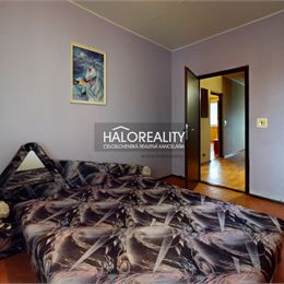 REZERVOVANÉ - Predaj, trojizbový byt Hnúšťa, 1.mája - EXKLUZÍVNE HALO REALITY
